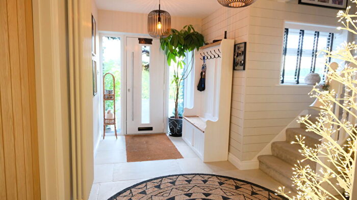 4 Bedroom Detached House For Sale In Chapel Lane, St Margaret's At Cliffe, CT15
