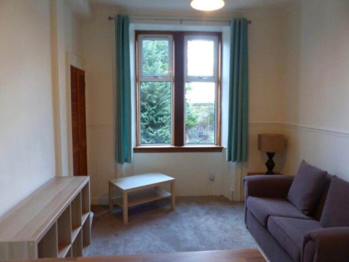 1 Bedroom Flat To Rent In Albion Place, Leith, Edinburgh, EH7