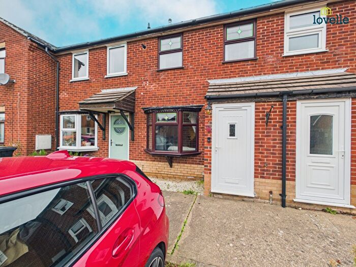 2 Bedroom Terraced House For Sale In Dunkirk Road, Lincoln, LN1