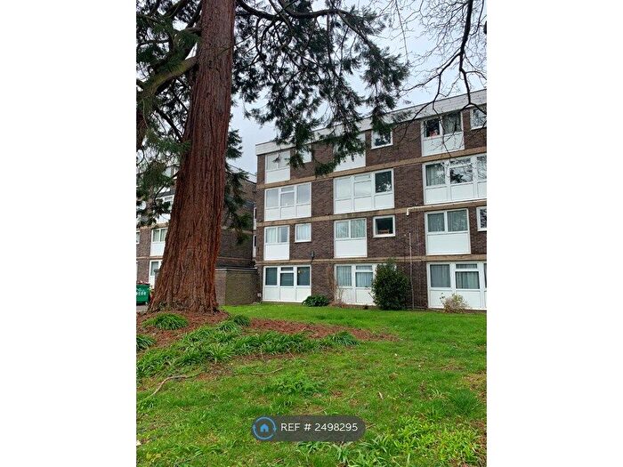1 Bedroom Flat To Rent In Worcester Road, Sutton, SM2