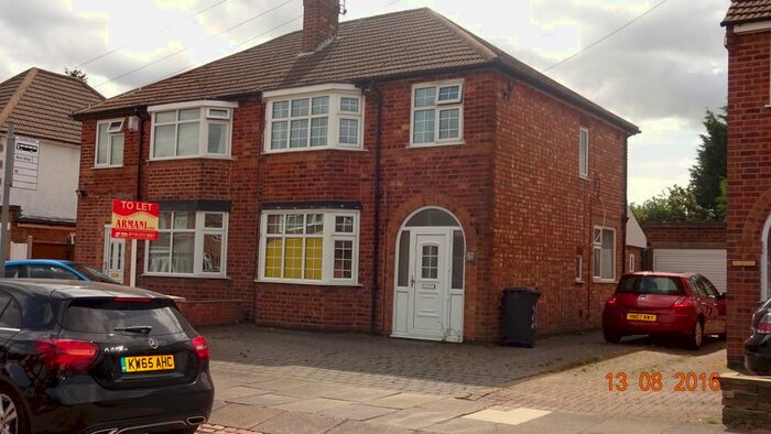 3 Bedroom Semi-Detached House To Rent In Hylion Road., Leicester, LE2