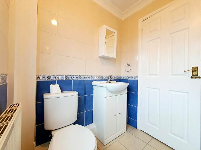 2 Bedroom Bungalow To Rent In Dovecote Drive, Denton, NN7
