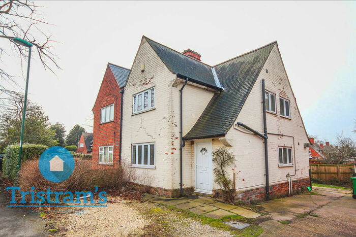 3 Bedroom Semi-Detached House To Rent In Rempstone Drive, Nottingham, NG6