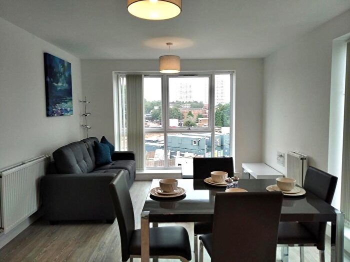 2 Bedroom Apartment To Rent In St. Lukes Road, Birmingham, B5