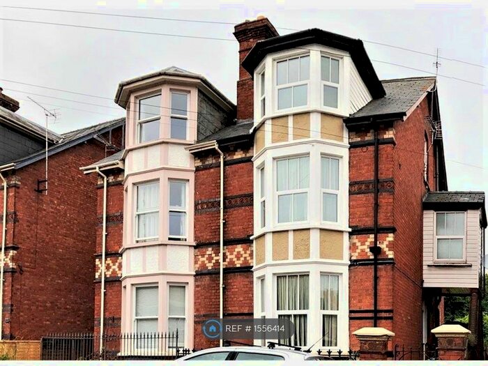 5 Bedroom Semi-Detached House To Rent In Ryelands Street, Hereford, HR4