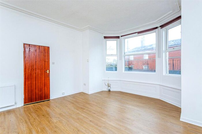 2 Bedroom Apartment For Sale In Clare House, Grove Road North, PO5