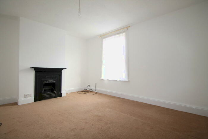 2 Bedroom House To Rent In Westgate Road, Dartford, DA1