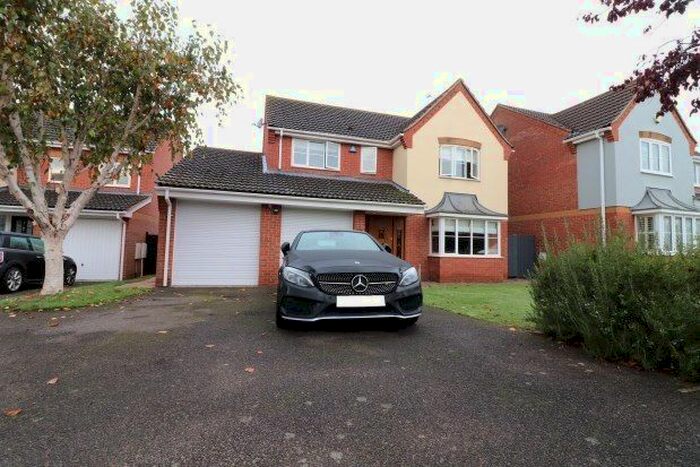 4 Bedroom Detached House To Rent In Beauchamps, Burnham-On-Crouch, CM0