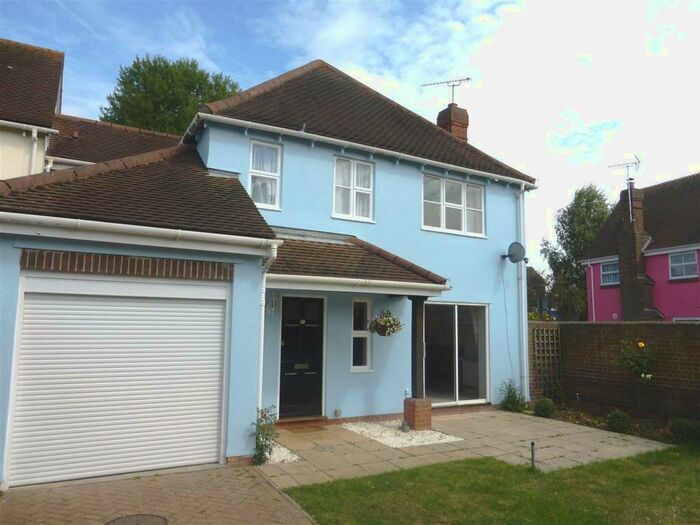 4 Bedroom House To Rent In Myneer Park, Coggeshall, Colchester, CO6