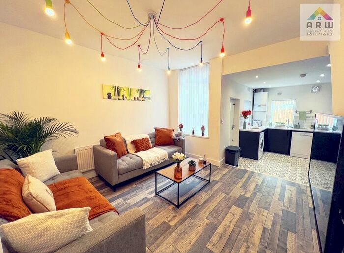 4 Bedroom Terraced House To Rent In Langton Road, Liverpool, Merseyside, L15