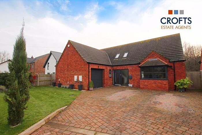 3 Bedroom Detached Bungalow For Sale In Healing Road, Stallingborough, DN41