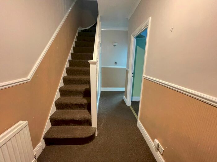 4 Bedroom Terraced House To Rent In Eton Road, Ilford, IG1