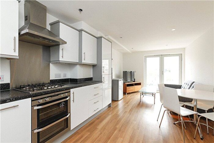 1 Bedroom Flat To Rent In Taylor House, Storehouse Mews, E14