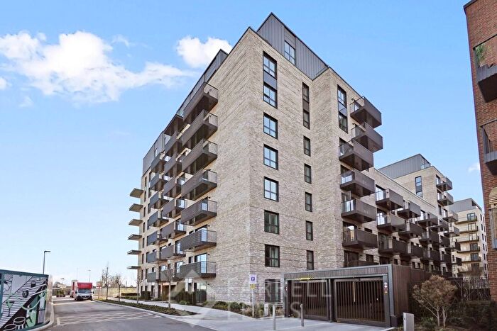 Studio To Rent In Accolade Avenue, Southall, UB1