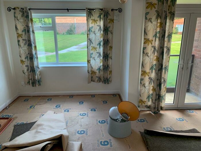 2 Bedroom Flat To Rent In Pine Court, Leamington Spa, Warwickshire, CV32