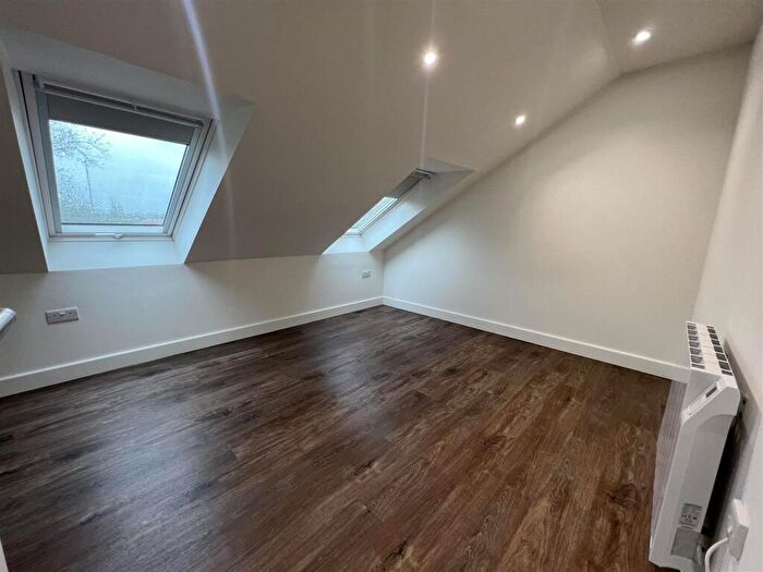 1 Bedroom Flat To Rent In Newmarket Road, Cambridge, CB5