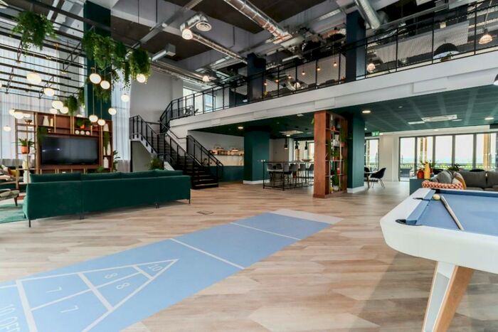 2 Bedroom Flat To Rent In Napier Road, Reading, Berkshire, RG1