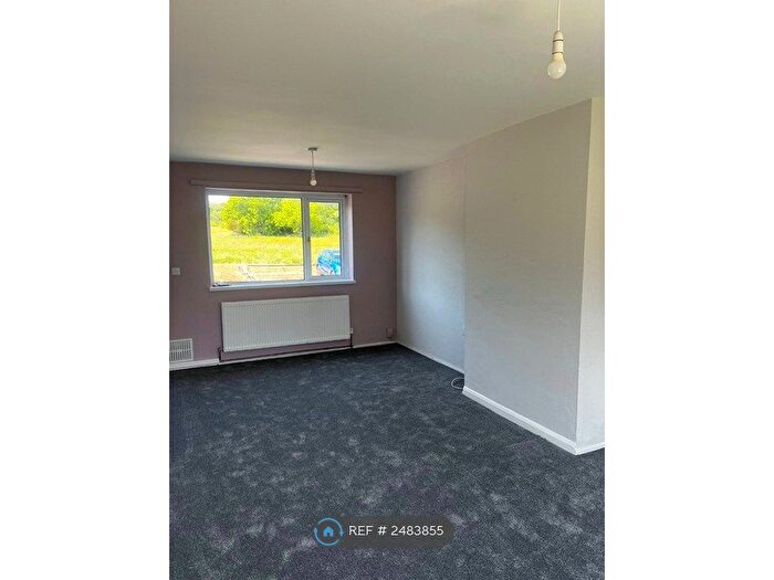 3 Bedroom Semi-Detached House To Rent In Cheviot Close, Newcastle-Under-Lyme, ST5