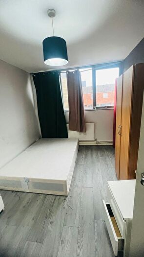 1 Bedroom Maisonette To Rent In St. John's Estate, London, N1