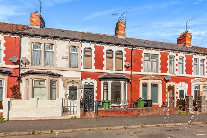 3 Bedroom Terraced House For Sale In Ferndale Street, Grangetown, Cardiff, CF11
