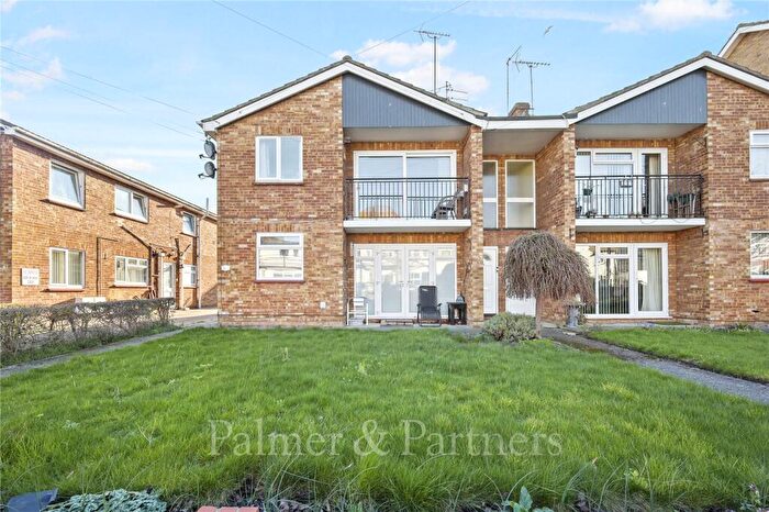 2 Bedroom Apartment To Rent In Alton Road, Clacton-on-Sea, Essex, CO15