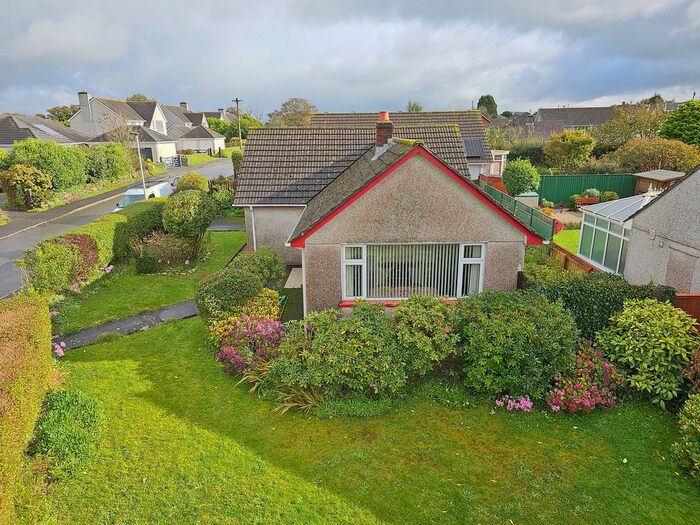3 Bedroom Bungalow For Sale In Broad Park Road, Bere Alston, Yelverton, PL20