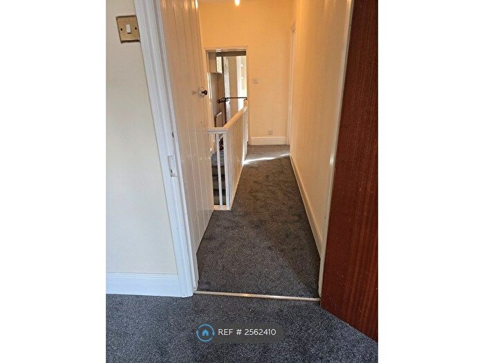 3 Bedroom Terraced House To Rent In Clegram Road, Gloucester, GL1