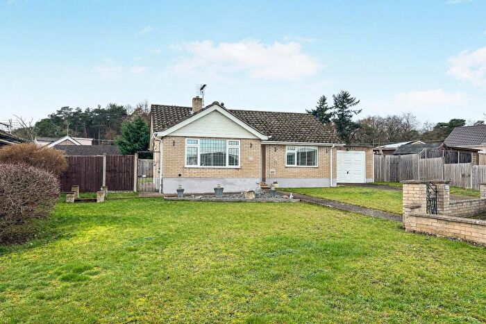 2 Bedroom Detached Bungalow For Sale In Hillside, Brandon, IP27