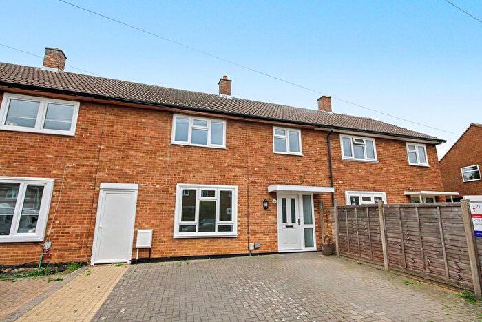 3 Bedroom Terraced House For Sale In Heathermere, Letchworth Garden City, SG6