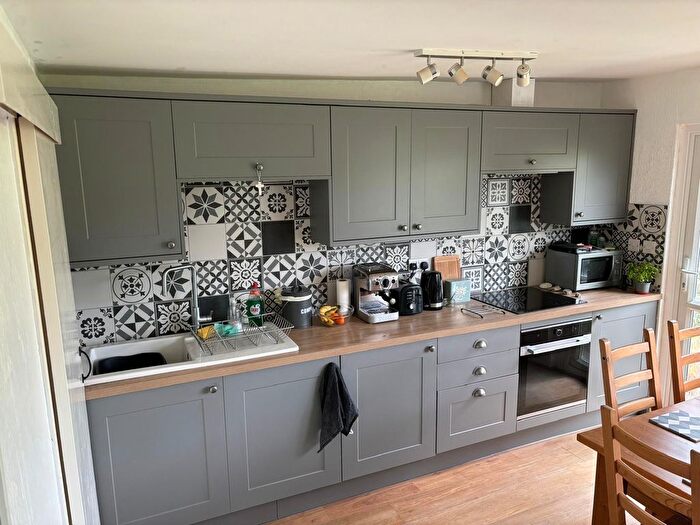 2 Bedroom Terraced Bungalow For Sale In Madeira Road, Ventnor, PO38