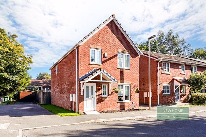 3 Bedroom Detached House For Sale In Arncliffe Court, Wigan, WN2