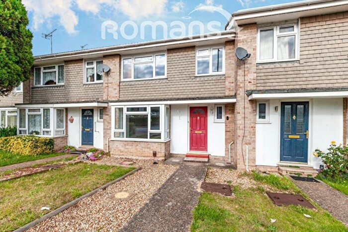 3 Bedroom Terraced House To Rent In Gardner Road, SL6