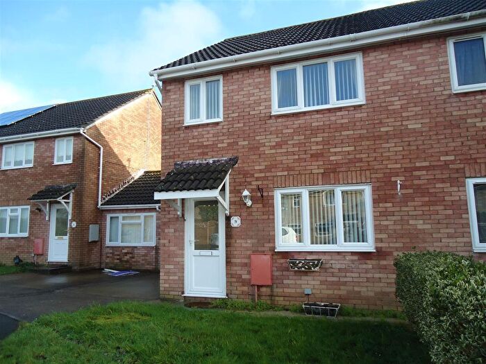 3 Bedroom Semi-detached House To Rent In Laburnum Close, Undy, Caldicot, NP26
