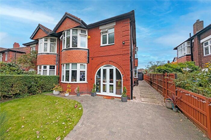 3 Bedroom Semi-Detached House For Sale In Albemarle Avenue, West Didsbury, M20