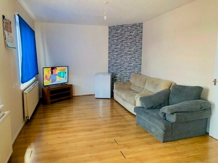 2 Bedroom Flat To Rent In James Street, Boston, PE21
