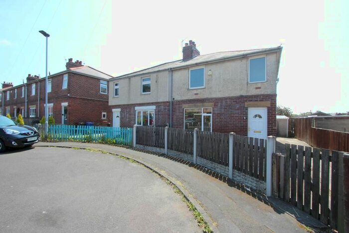 2 Bedroom Semi-Detached House To Rent In Park Avenue, Cudworth, Barnsley, S72