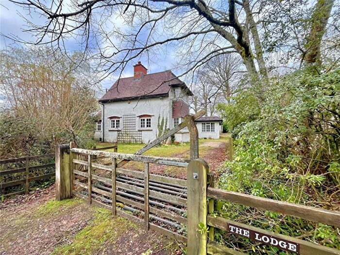3 Bedroom Country House For Sale In Cadnam Lane, Cadnam, Southampton, Hampshire, SO40