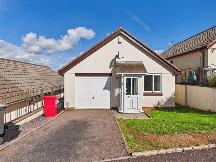 3 Bedroom Detached House For Sale In Haywain Close, Shiphay, Torquay, TQ2