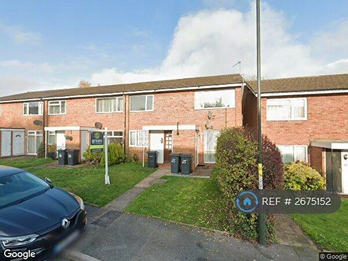 2 Bedroom Maisonette To Rent In Bickton Close, Birmingham, B24