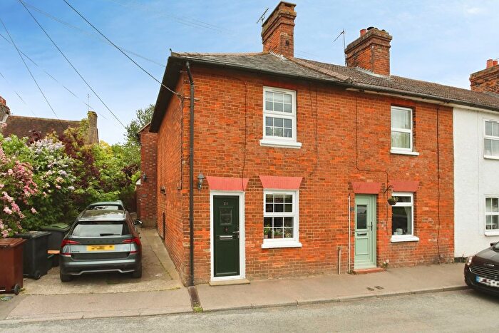 2 Bedroom End Of Terrace House For Sale In Addlestead Road, East Peckham, Tonbridge, Kent, TN12