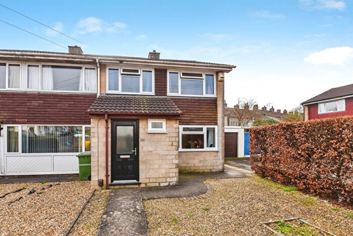 3 Bedroom End Of Terrace House For Sale In Stourton View, Frome, BA11