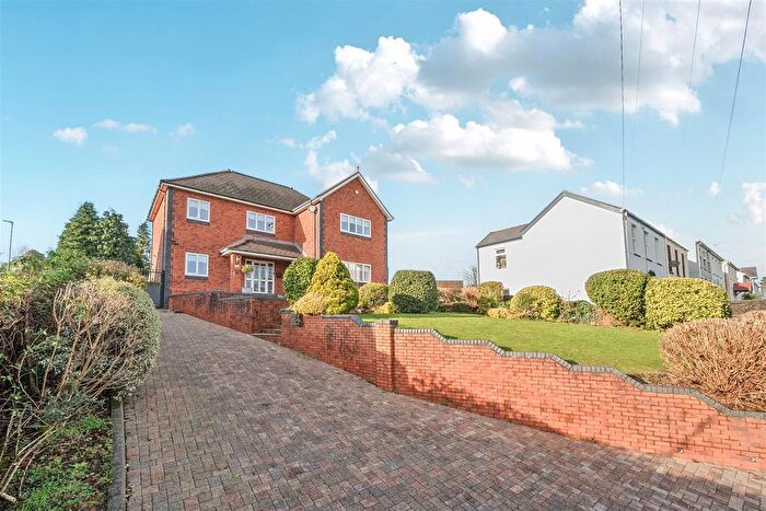 5 Bedroom Detached House For Sale In Heol Y Parc, Pontarddulais, Swansea, SA4