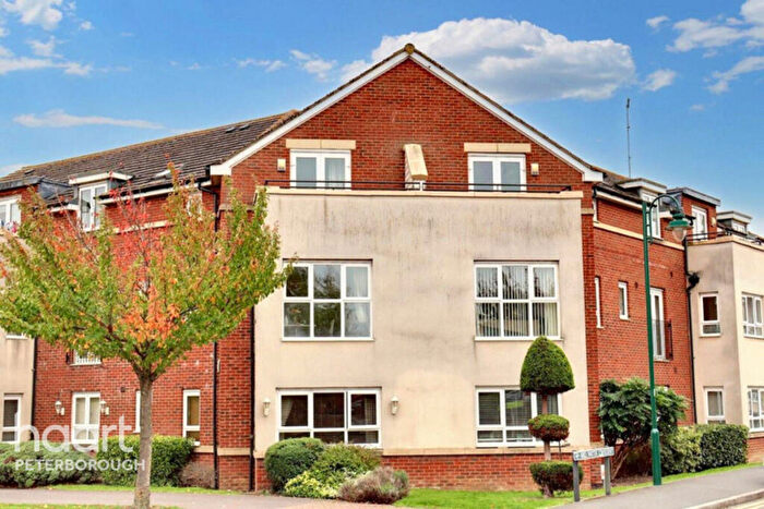 2 Bedroom Flat For Sale In Mid Water Crescent, Hampton Vale, PE7