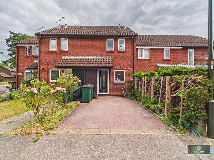 2 Bedroom Terraced House To Rent In Oakapple Close, Pease Pottage, Crawley, RH11