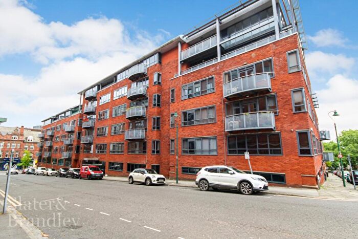 2 Bedroom Flat To Rent In Parkgate, Upper College Street, Nottingham, NG1