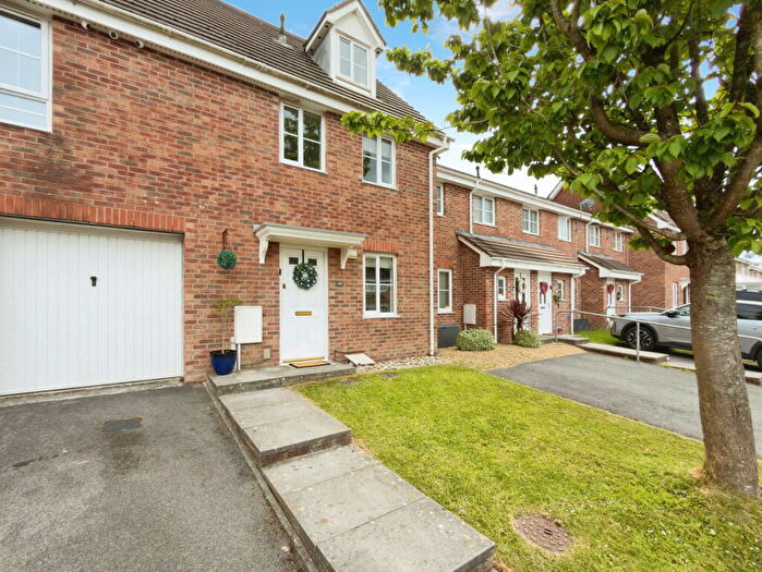 3 Bedroom Terraced House For Sale In Sycamore Avenue, Tregof Village, Swansea Vale, SA7