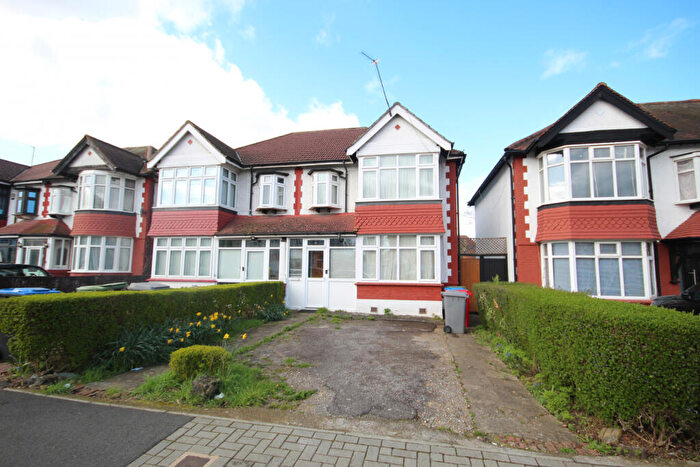 3 Bedroom Semi Detached House For Sale In Castleton Avenue, Wembley, Middlesex, HA9