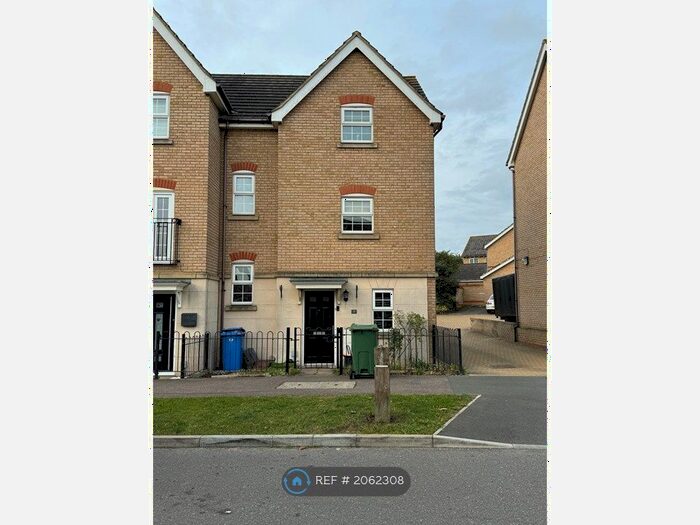 2 Bedroom End Of Terrace House To Rent In Nettle Way, Minster On Sea, Sheerness, ME12