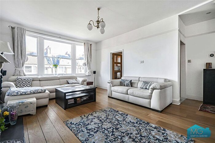 3 Bedroom Flat For Sale In Birchington Road, London, NW6