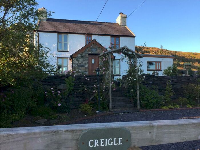 2 Bedroom Detached House For Sale In Dinorwic, Caernarfon, Gwynedd, LL55